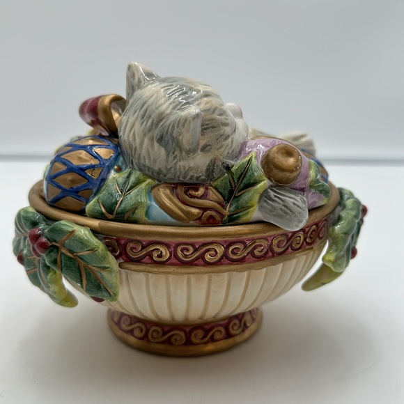 Fitz & Floyd Kristmas Kitty Lidded Box, Essentials, Candy Bowl, Trinkets - Picture 2 of 16